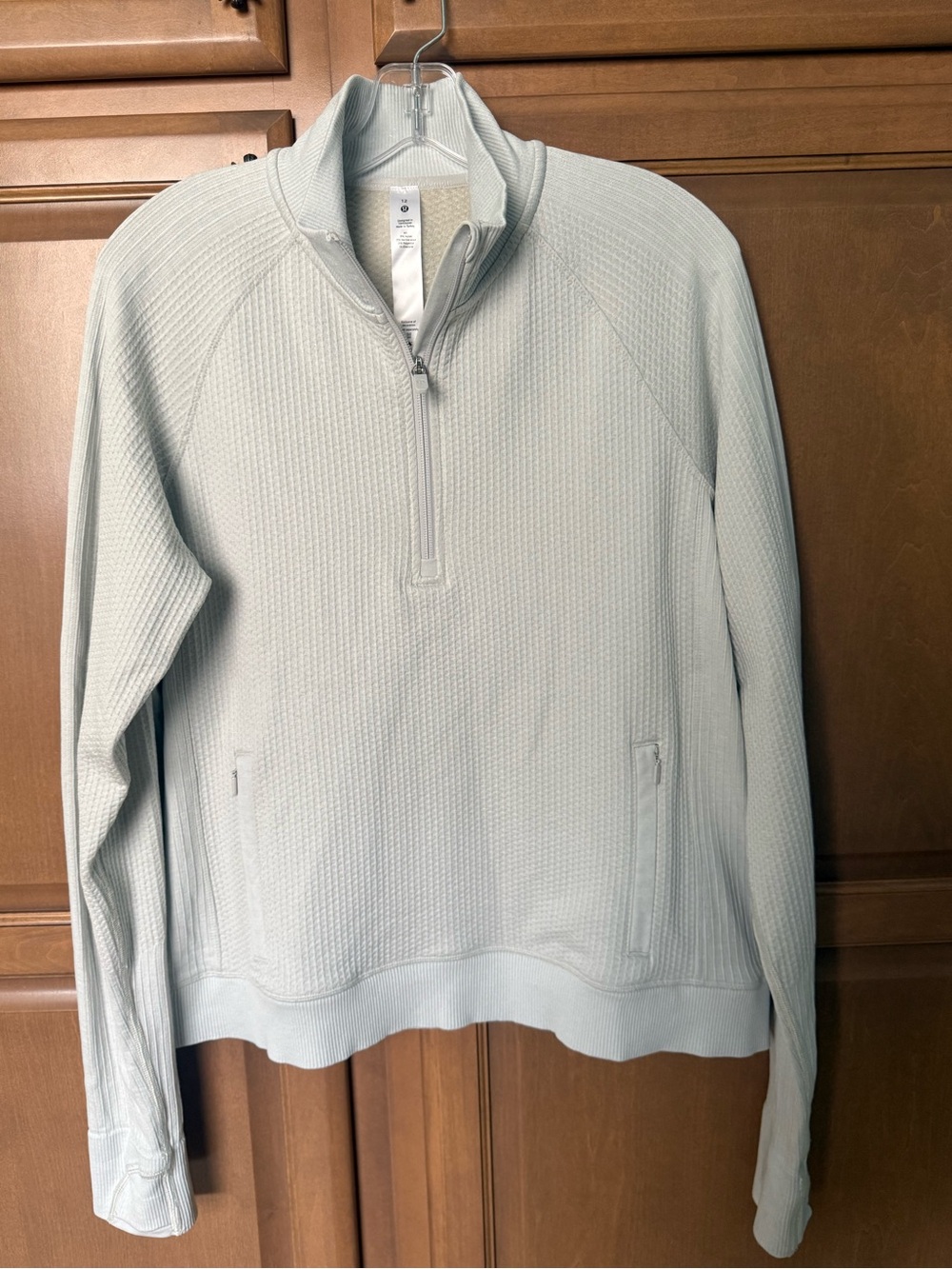 Lululemon Ice Blue Quarter-Zip Size 12